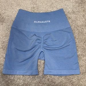 Alphalete 4.5” amplify washed denim shorts